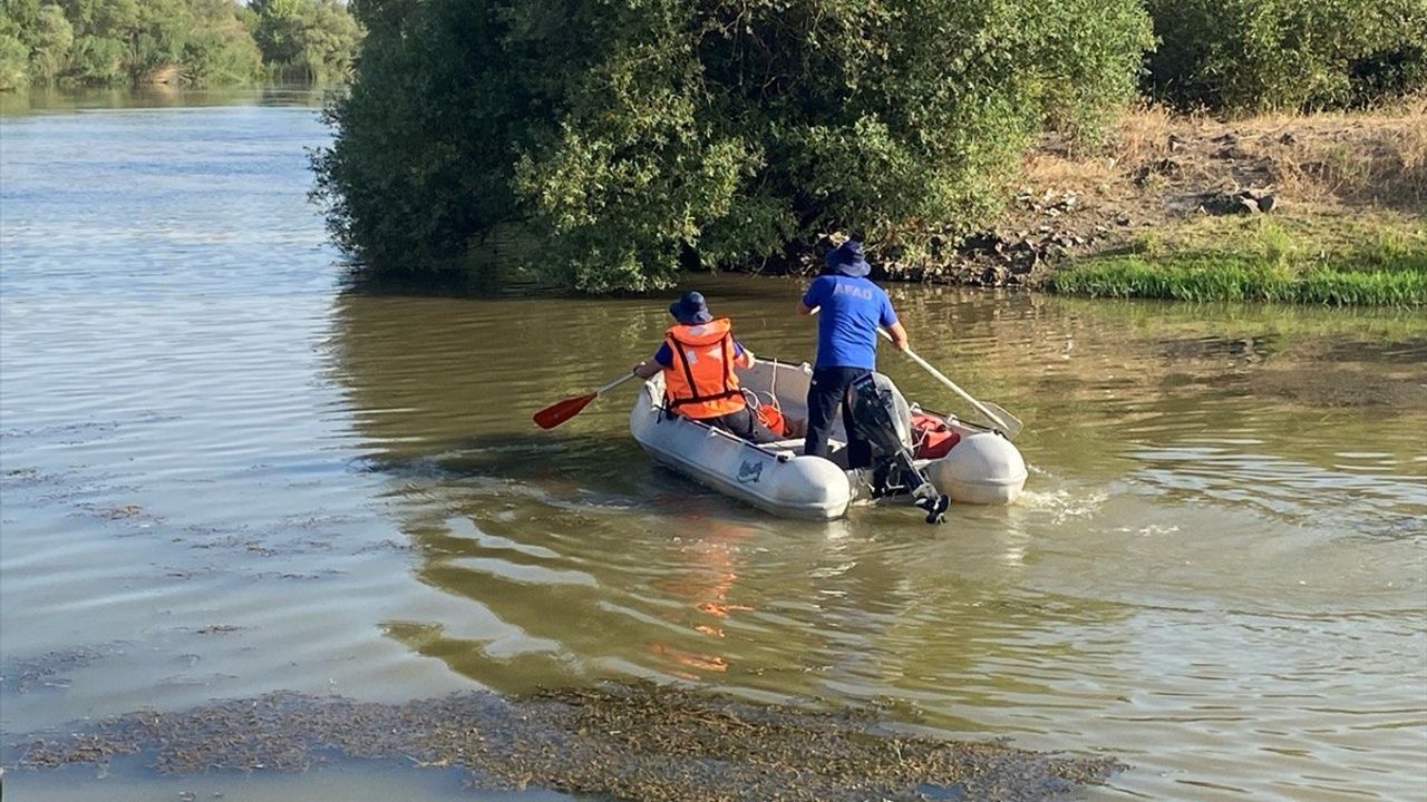 Diyarbakır'da Kayıp Genç İçin Arama Çalışmaları Devam Ediyor