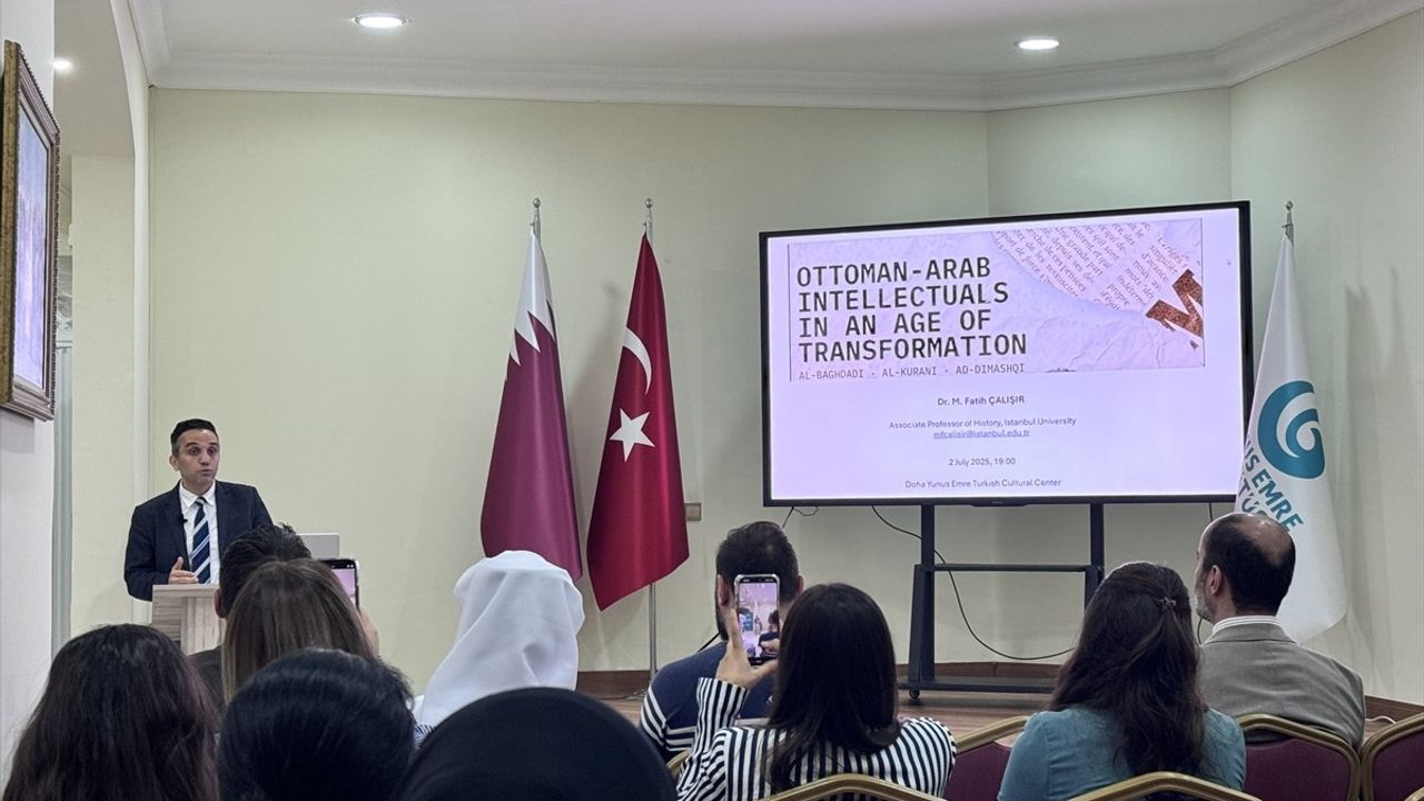 Doha Yunus Emre Enstitüsü'nde "Dönüşüm Çağında Osmanlı-Arap Entelektüelleri" Konferansı Düzenlendi