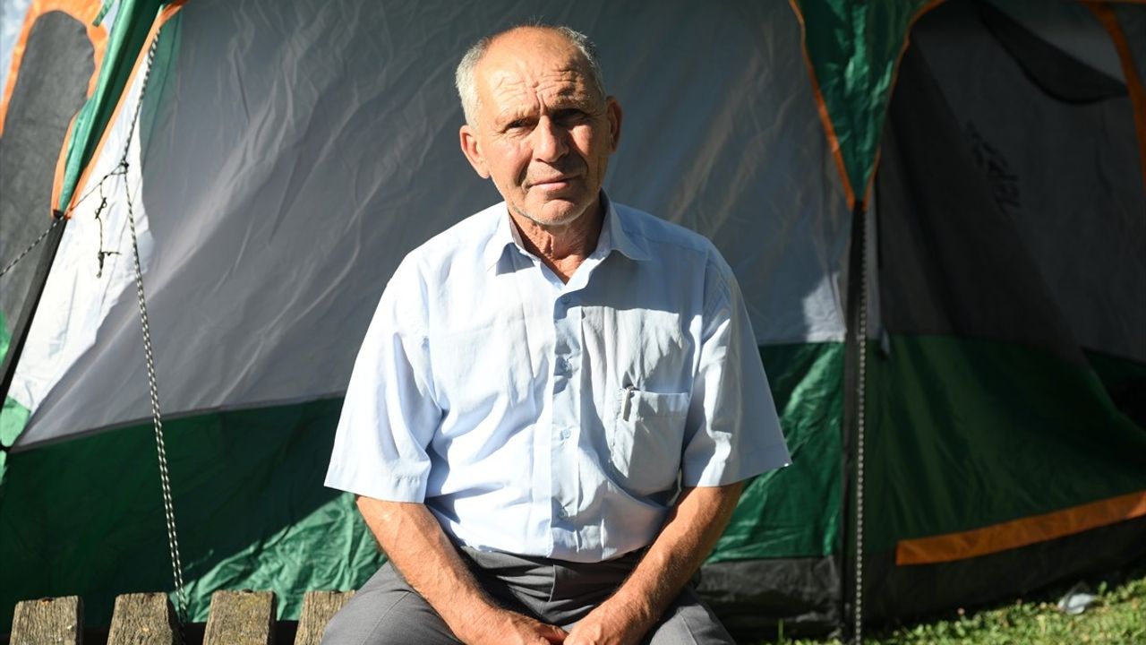 Edirne'de Kırkpınar Yağlı Güreşleri'ne Gidenler Çadırda Konakladı