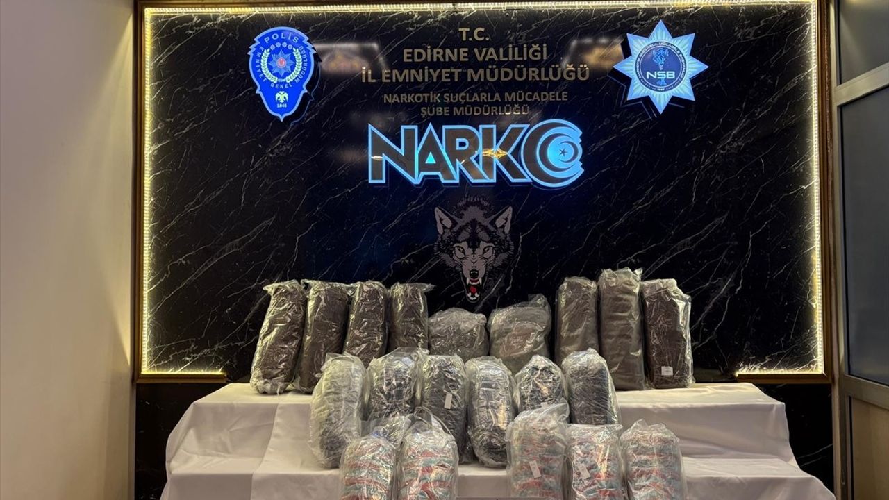 Edirne'de Uyuşturucu Operasyonu: 4 Kişi Tutuklandı
