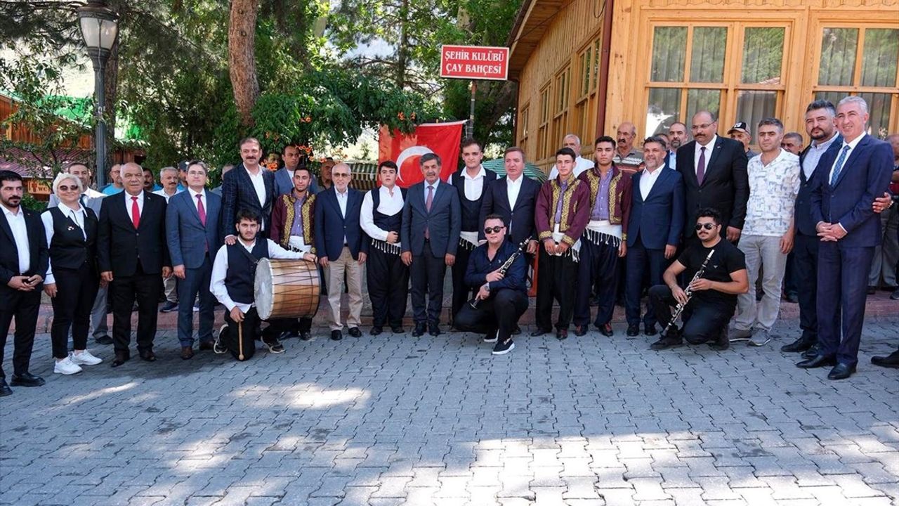 Erzincan'da 46. Kemaliye Uluslararası Kültür ve Doğa Sporları Şenliği Başladı