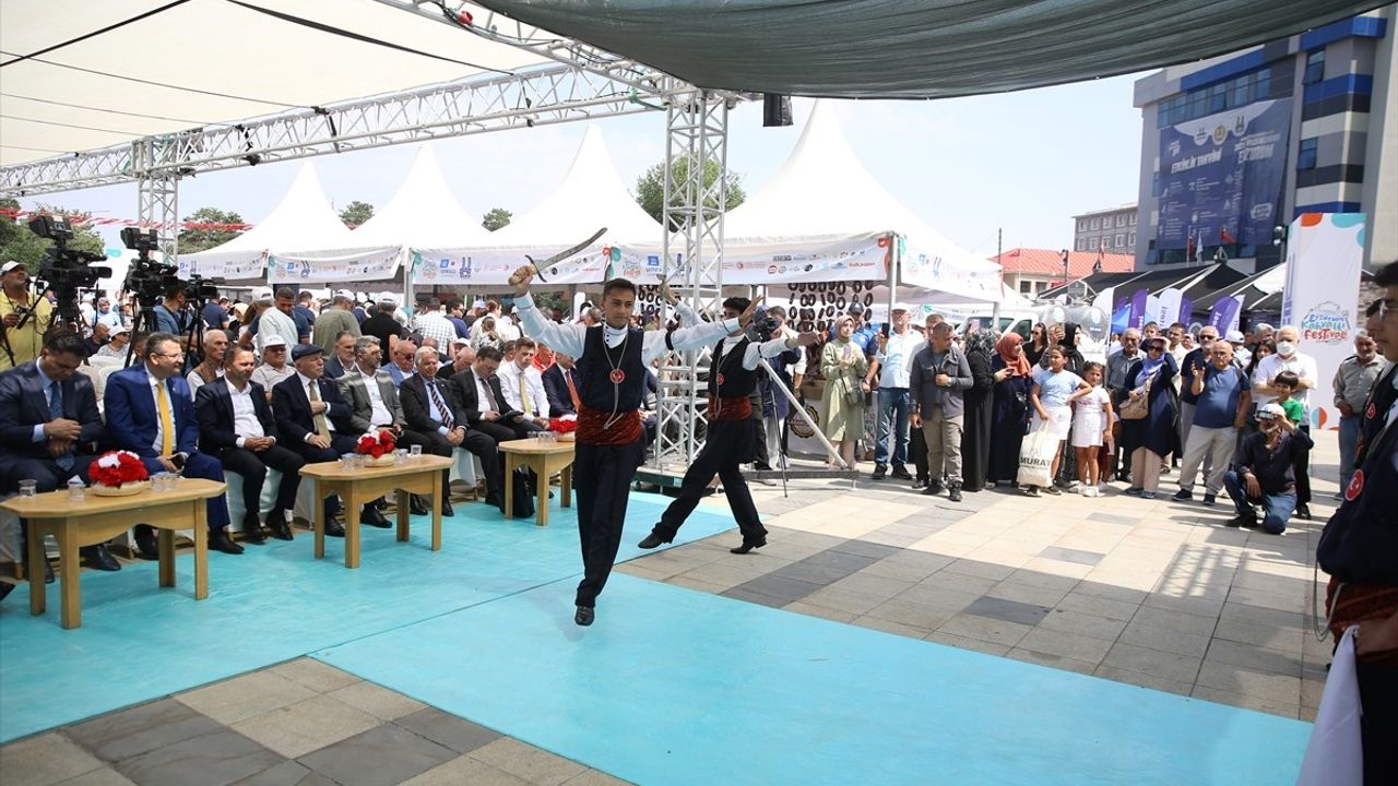 Erzurum'da İlk Kahvaltı Festivali Coşkusu