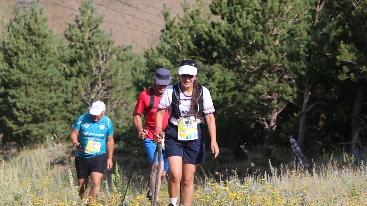 Erzurum'da Run to Stars-Yüksek İrtifa Koşusu Başladı
