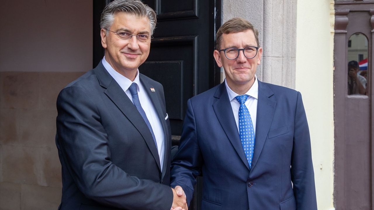 Estonya Başbakanı Michal: Rusya, NATO'nun Üyelik Kararlarına Müdahale Edemez