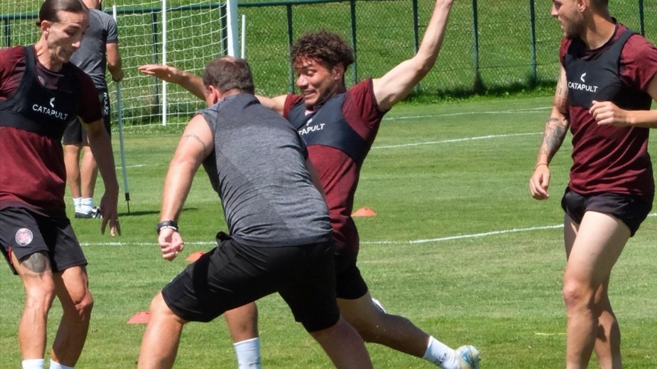 Fatih Karagümrük, Yeni Sezon Hazırlıklarına Düzce'de Devam Ediyor