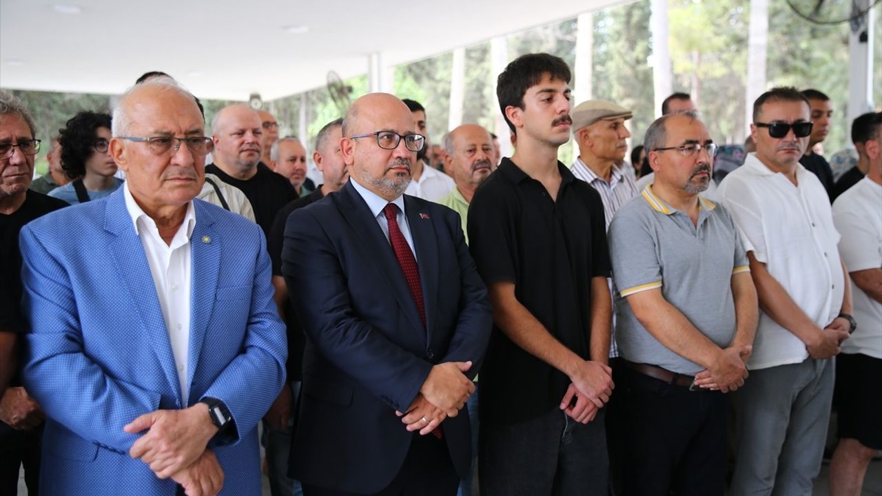 Gazeteci Erdem Sabih Anılan Son Yolculuğuna Uğurlandı