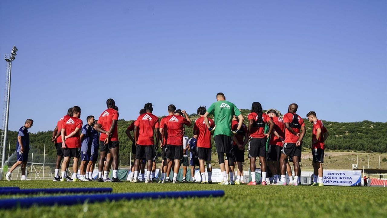 Gaziantep FK, Sezon Öncesi Hazırlıklarına Kayseri'de Devam Ediyor