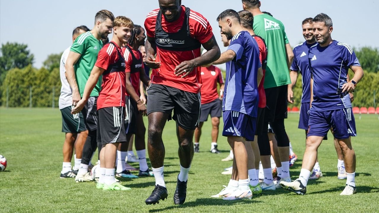 Gaziantep FK, Yeni Sezon Hazırlıklarını Belgrad'da Sürdürüyor