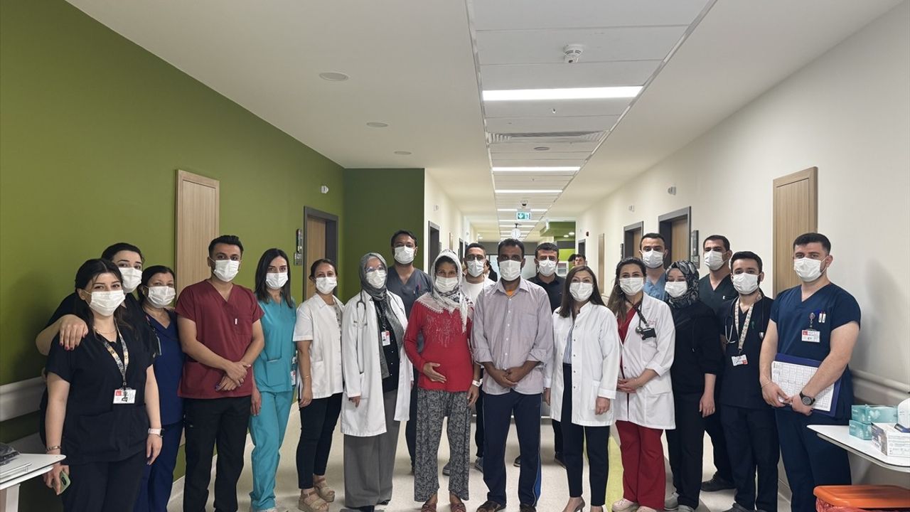 Gaziantep'te Organ Nakli: Eşinin Bağışladığı Böbrek Kadına Hayat Verdi
