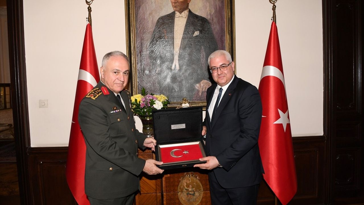 Genelkurmay Başkanı Orgeneral Metin Gürak, Bulgaristan Askeri Ataşeliği'ni Ziyaret Etti