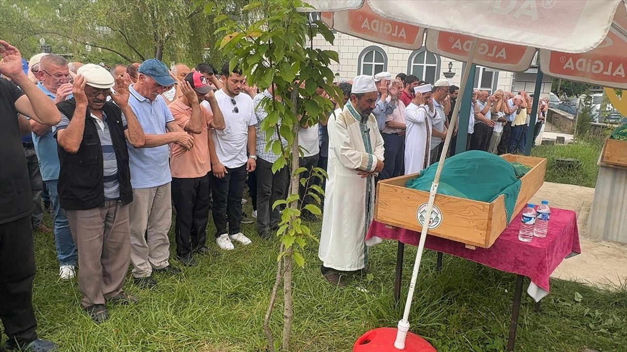 Giresun'da Silahlı Kavga Sonrası Kayıplar Defnedildi