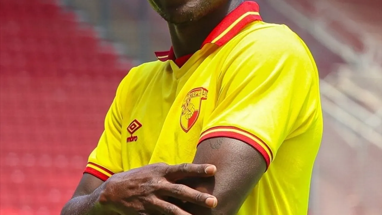 Göztepe, Beninli Hücum Oyuncusu Junior Olaitan ile Anlaştı