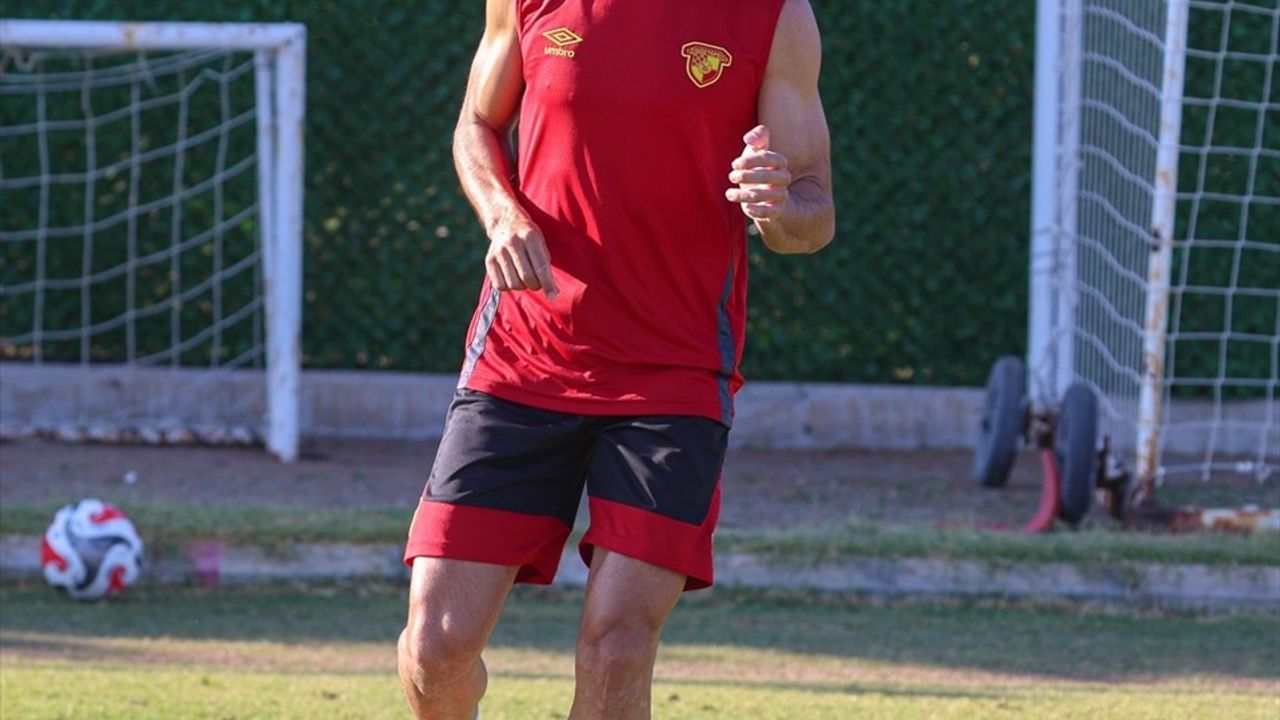 Göztepe, Yeni Sezon Hazırlıklarına Devam Ediyor