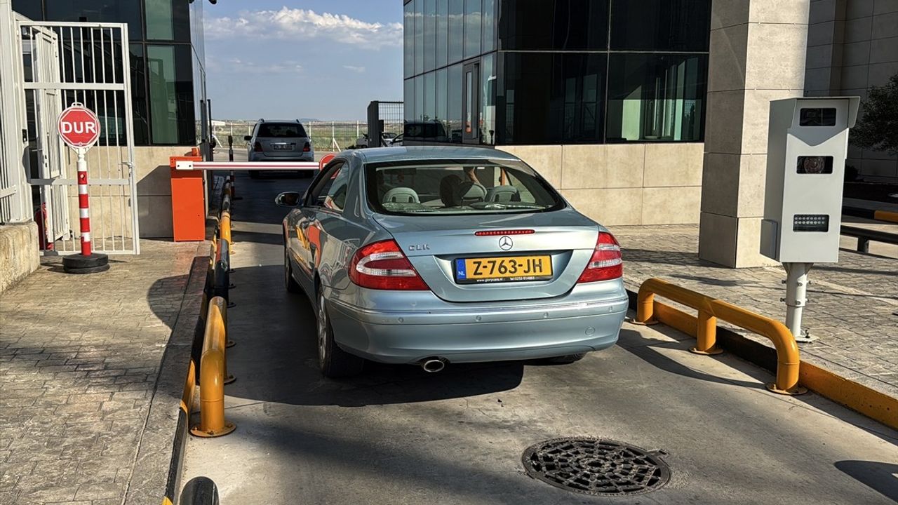 Gurbetçilerin Türkiye'ye Dönüşleri Devam Ediyor