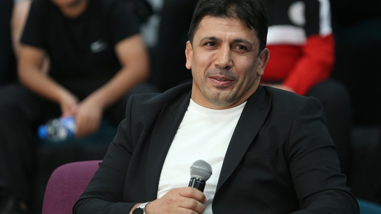 Güreş Federasyonu Başkanı Akgül, Kars'ta Güreşi Desteklemek İçin Girişimlerde Bulundu