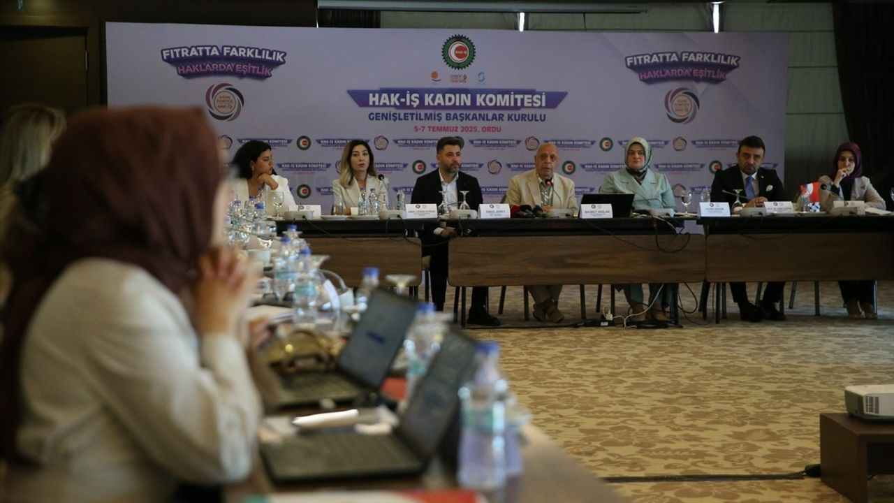 HAK-İŞ Genel Başkanı Mahmut Arslan Ordu'da Kamu Çalışanlarının Taleplerini Dile Getirdi