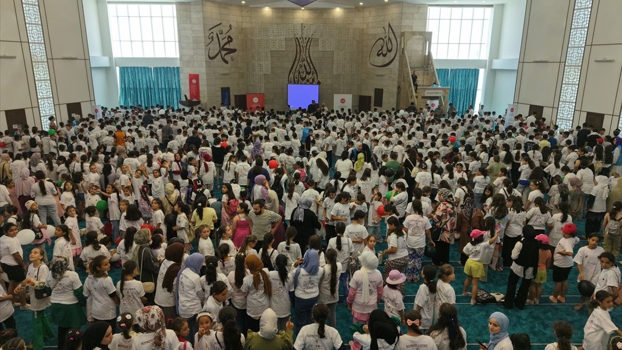 Hatay'da Ortaokul Öğrencileri Cami Buluşmasında Bir Araya Geldi