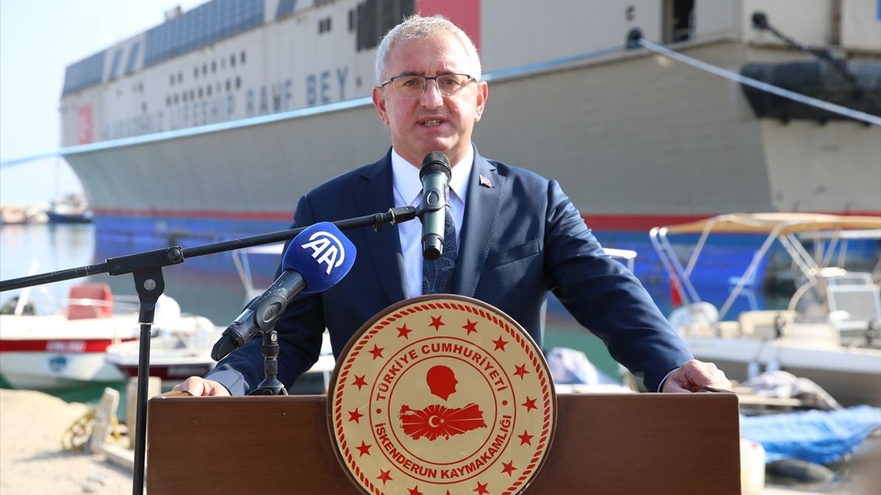 Hatay'daki Yüzer Okul Görevini Tamamladı