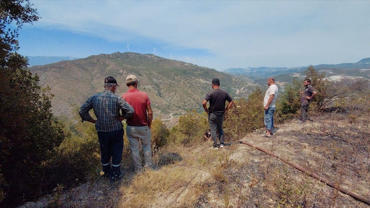 Hatay Samandağ'da Makilik Alanda Çıkan Yangın Kontrol Altına Alındı
