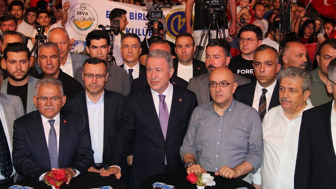 Hulusi Akar'dan 15 Temmuz ve Terörsüz Türkiye Açıklamaları