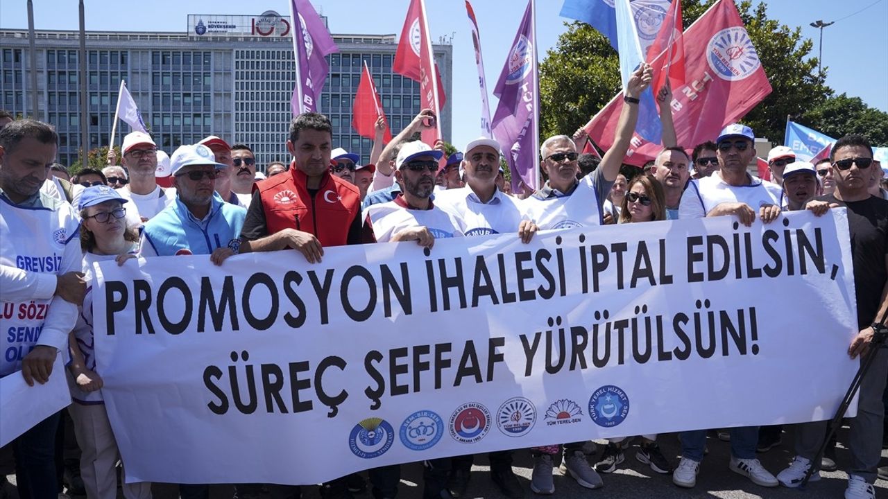İBB'nin Maaş Promosyonu İhalesine Sendikalardan Sert Tepki