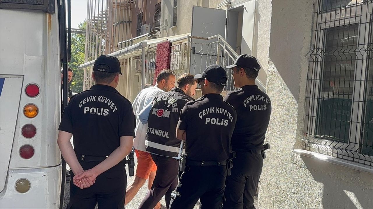 İBB Yolsuzluk Soruşturmasında 17 Şüpheli Adliyeye Sevk Edildi