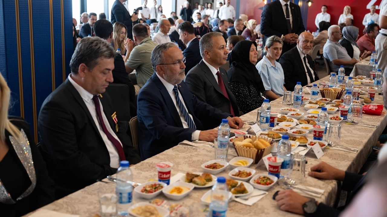 İçişleri Bakanı Yerlikaya, FETÖ'ye Yönelik Operasyonları Açıkladı