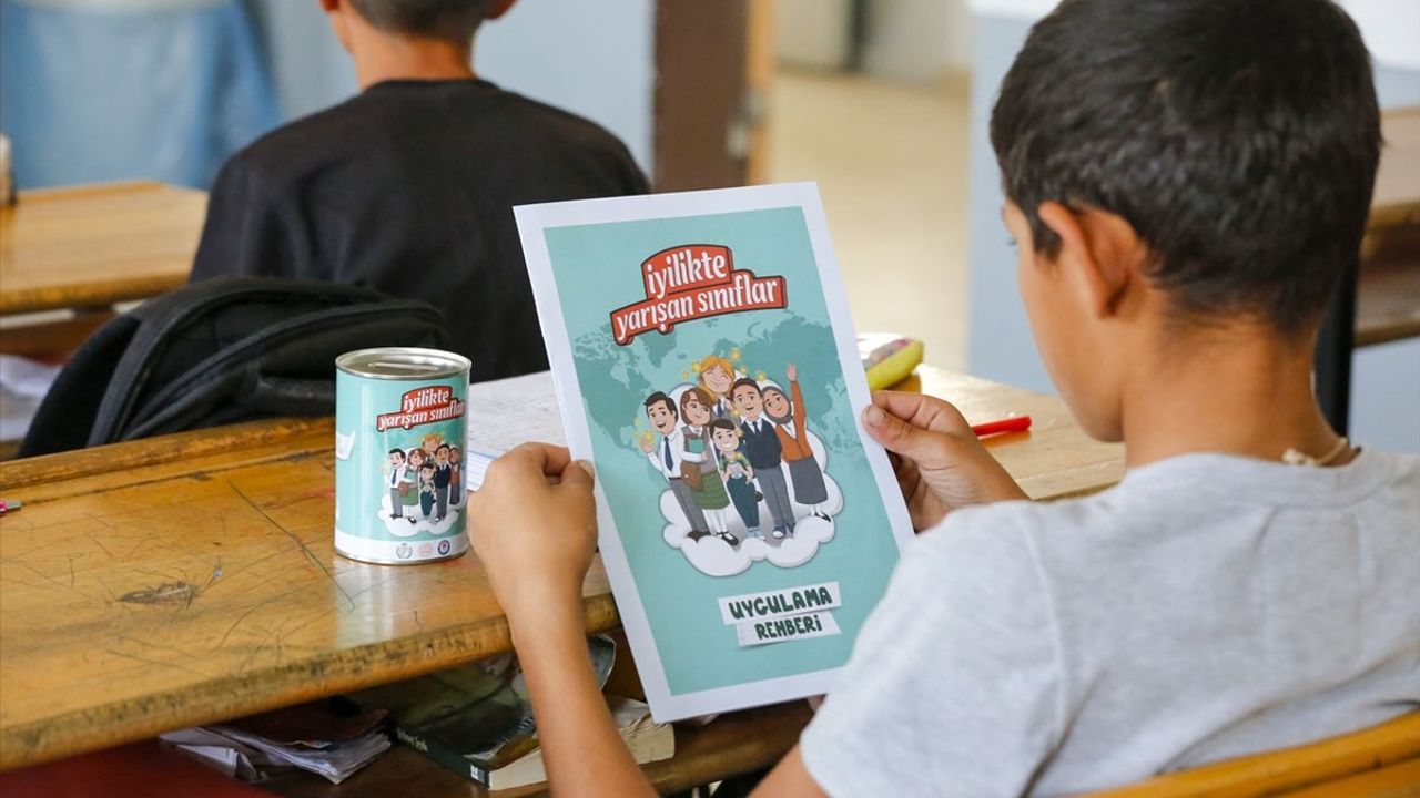 İHH'nin 'İyilikte Yarışan Sınıflar Projesi' 11 Bin 608 Yetime Destek Sağladı