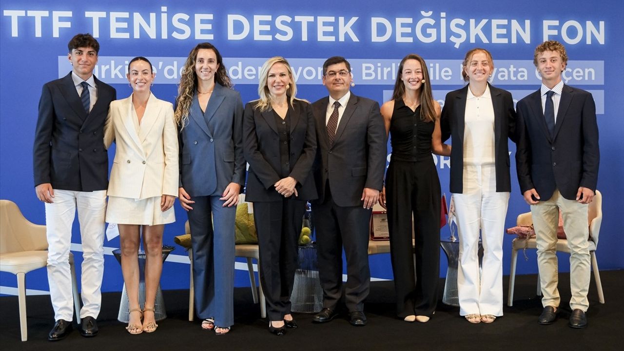 İş Portföy ve TTF'den Tenis Sporuna Destek: Değişken Fon Lansmanı Gerçekleştirildi