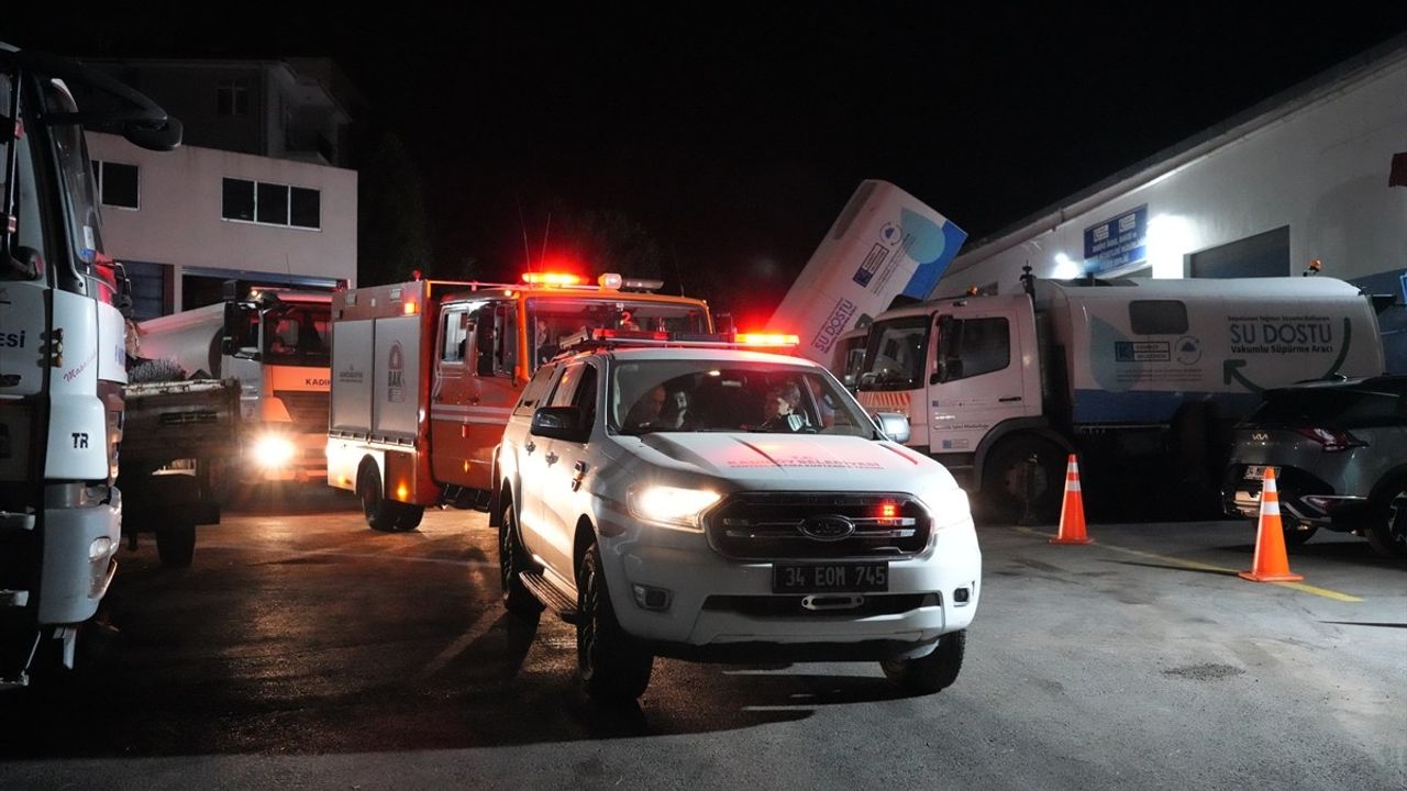 İstanbul Belediyesi, Bursa'daki Orman Yangınlarına Destek Gönderdi