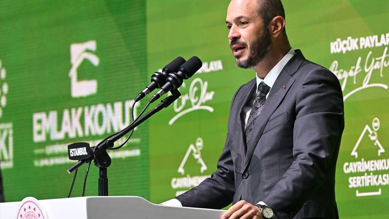 İstanbul'da Gayrimenkul Sertifikası Tanıtım Toplantısı Yapıldı