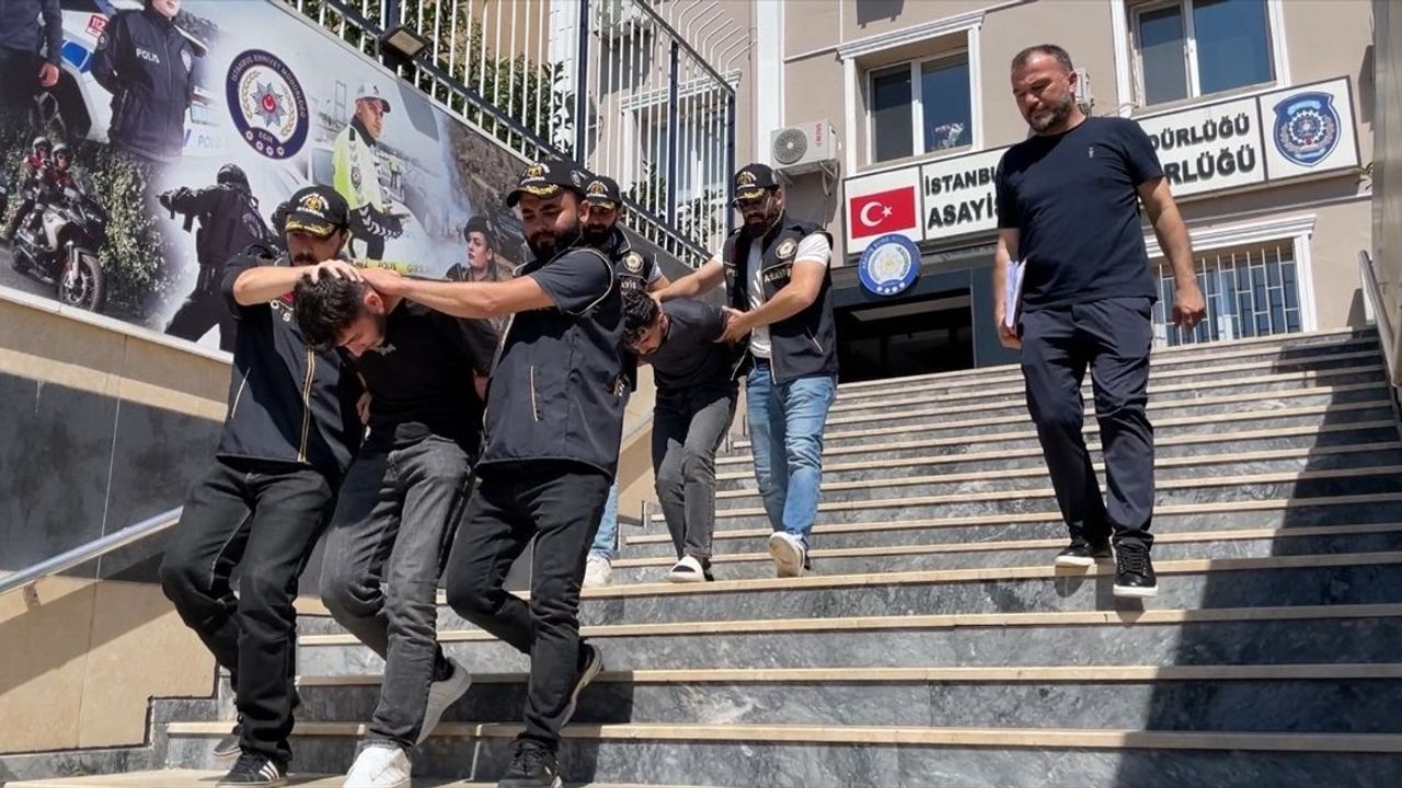 İstanbul'da İş Yerini Kurşunlayan İki Zanlı Tutuklandı