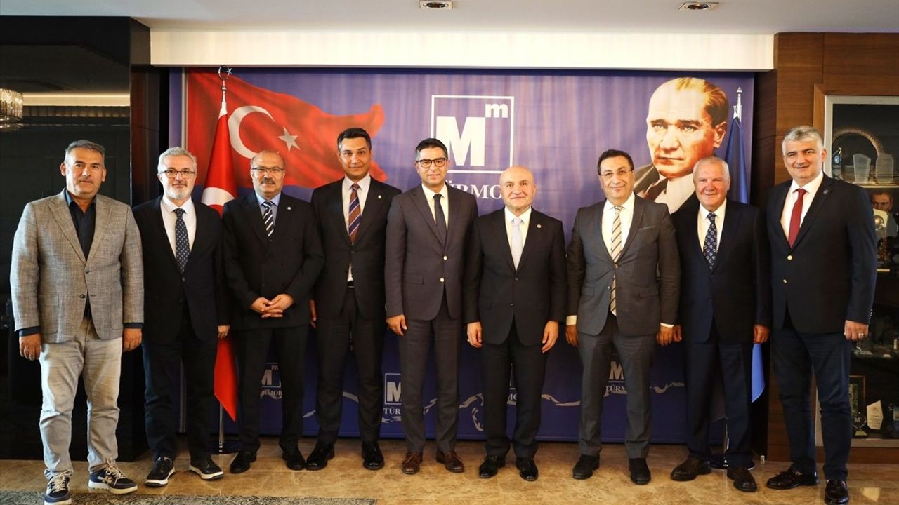 İYİ Parti Heyeti TÜRMOB Başkanı Emre Kartaloğlu ile Görüştü