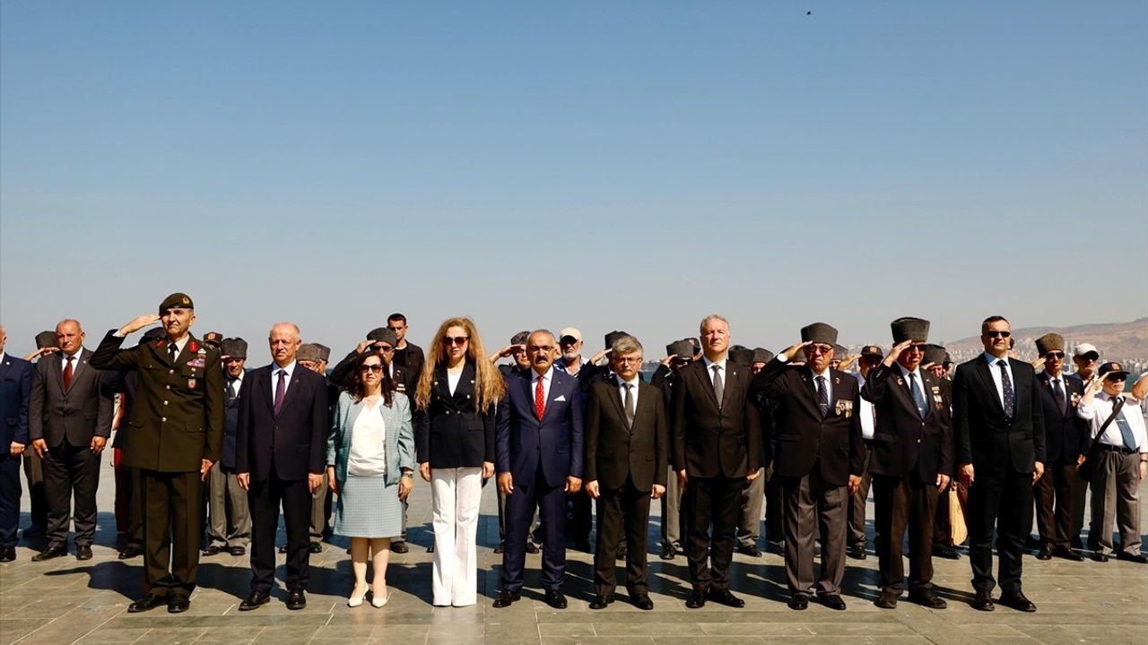 İzmir'de Kıbrıs Barış Harekatı'nın 51. Yıl Dönümü Töreni Yapıldı