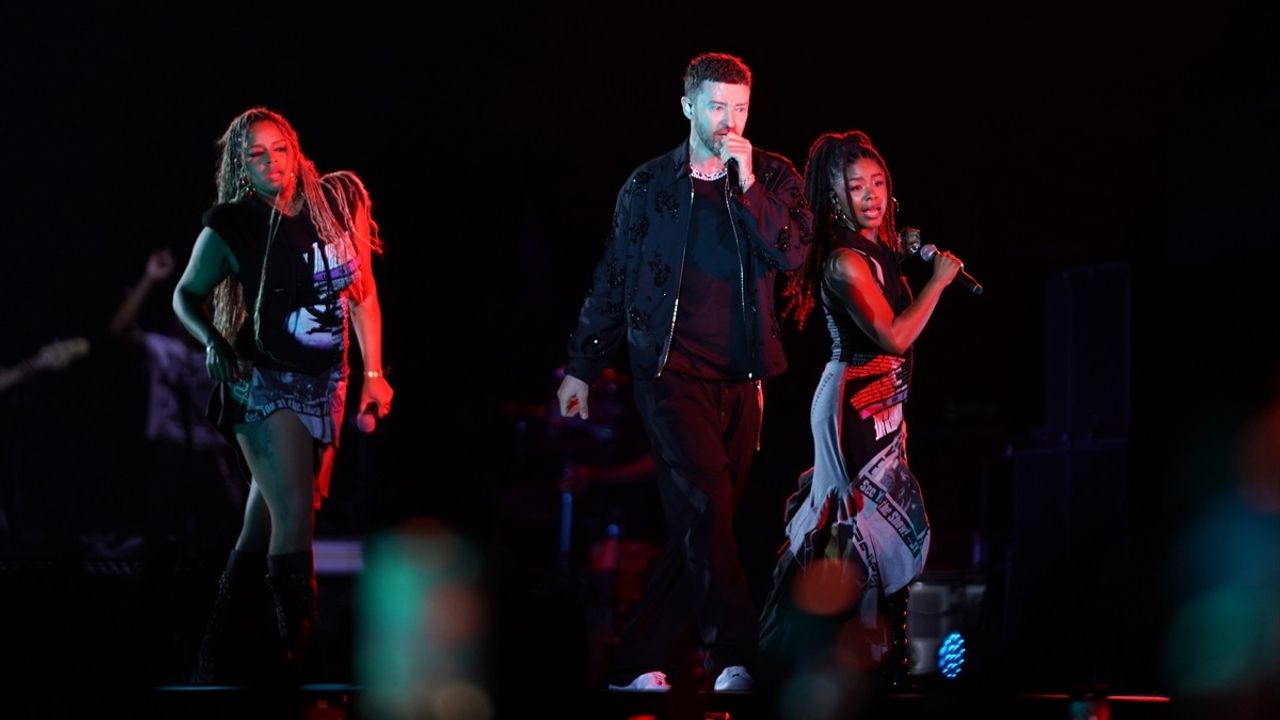 Justin Timberlake, 11 Yıl Aradan Sonra İstanbul'da Konser Verdi