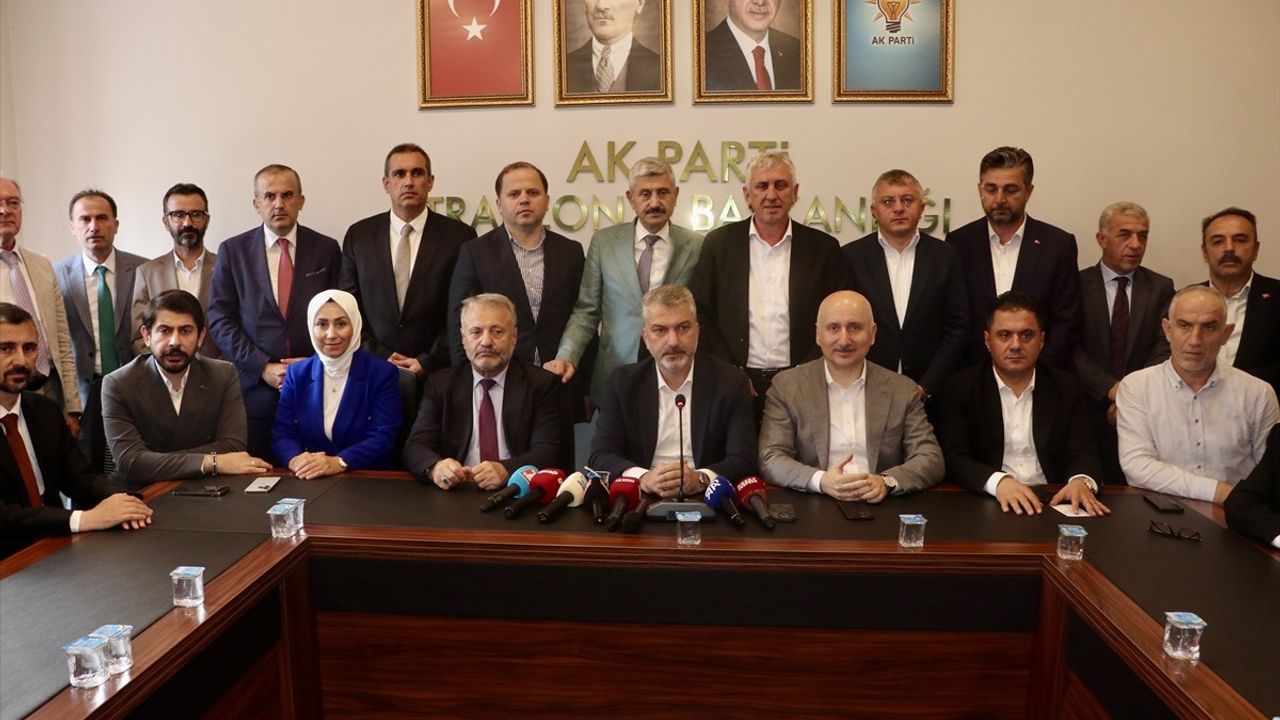 Karaismailoğlu: Deprem Bölgesinde 250 Bin Konut Teslim Edildi