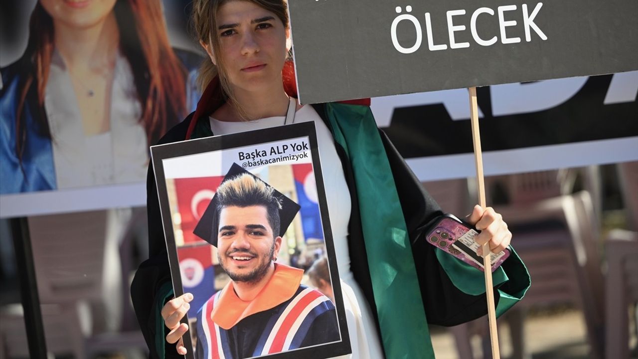 Kartalkaya Yangınında Kardeşini Kaybeden Avukat, Hukuk Mücadelesini Sürdürüyor