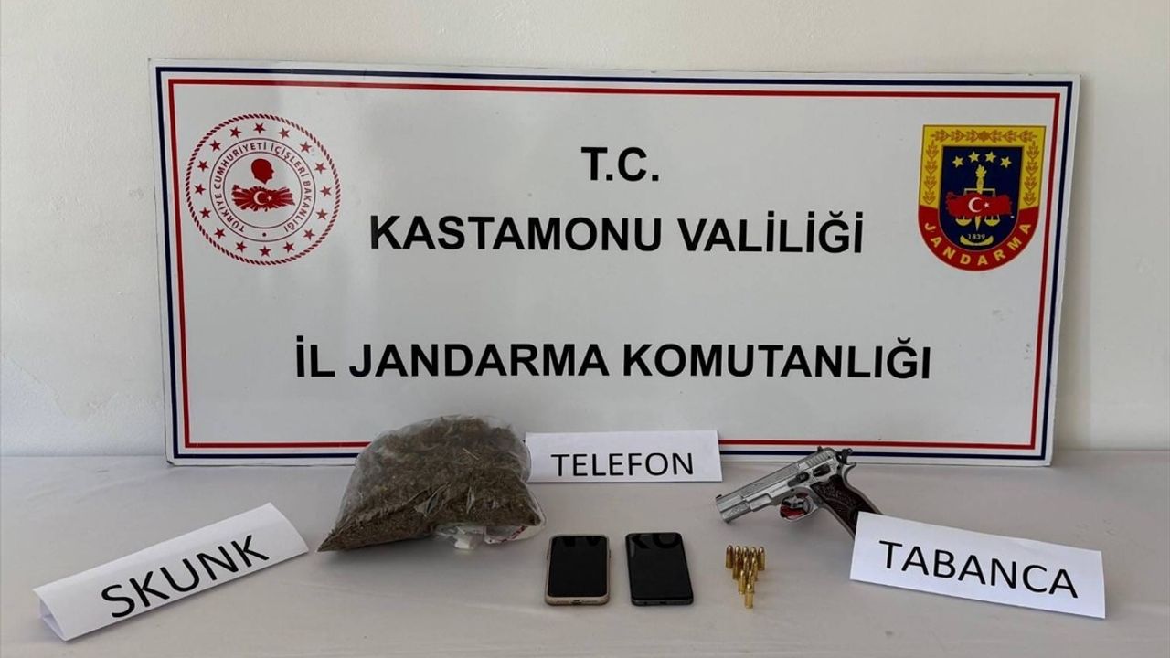 Kastamonu'da Uyuşturucu Operasyonu: İki Kişi Tutuklandı