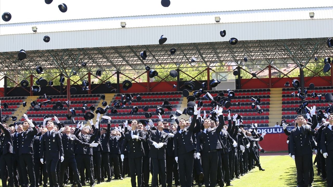 Kastamonu Polis Meslek Yüksekokulu 22. Dönem Mezuniyet Töreni Gerçekleşti
