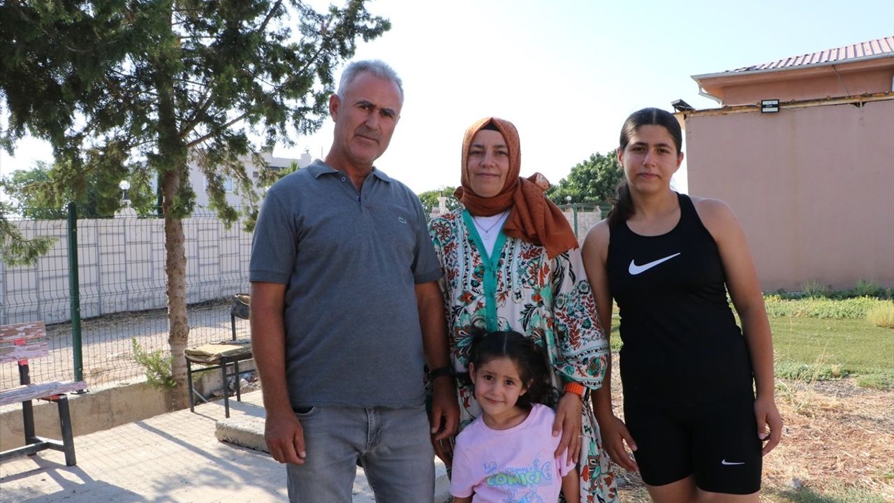 Kilis'ten Zekiye Tuana Çetin, Gülle Atmada Türkiye Şampiyonu Oldu