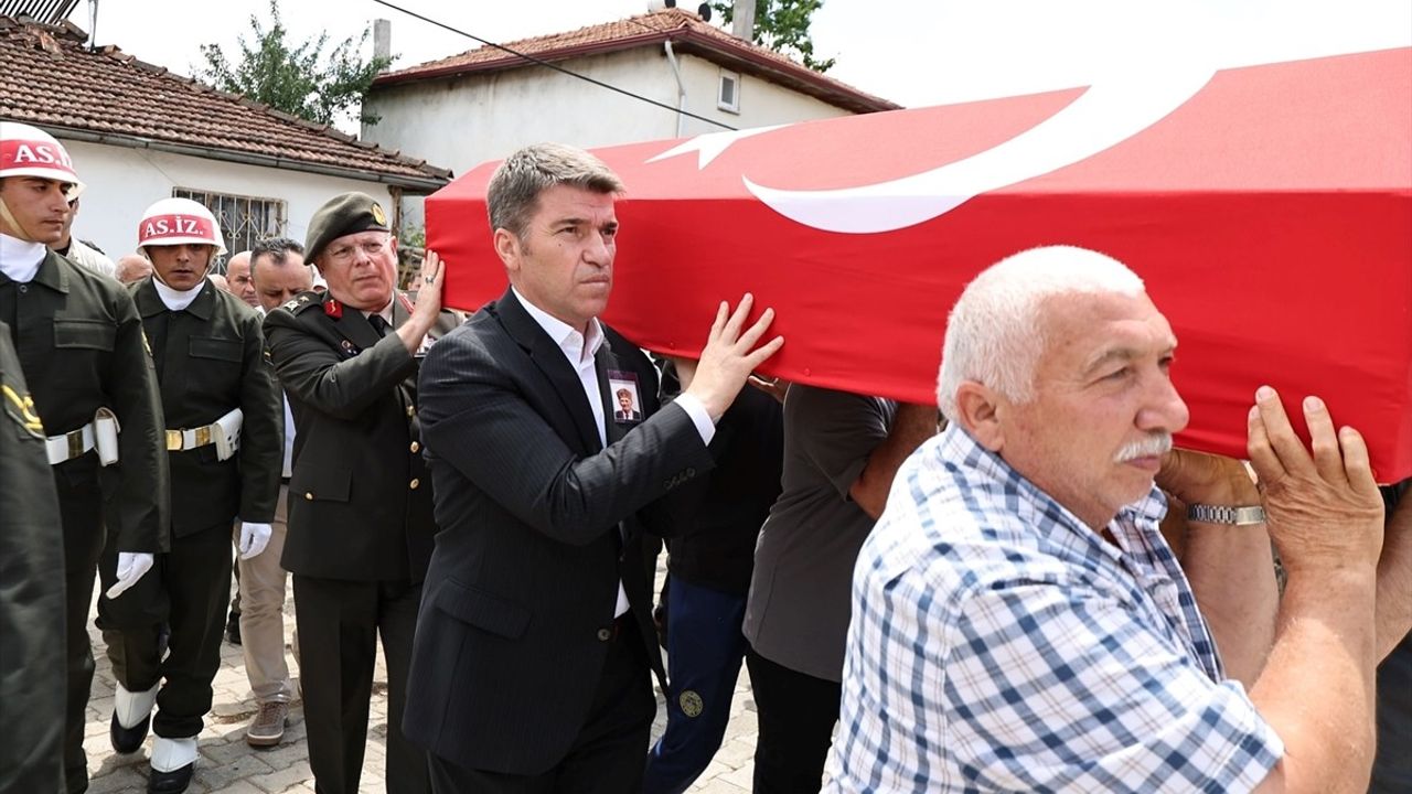 Kore Gazisi Halil Kanar, Son Yolculuğuna Uğurlandı