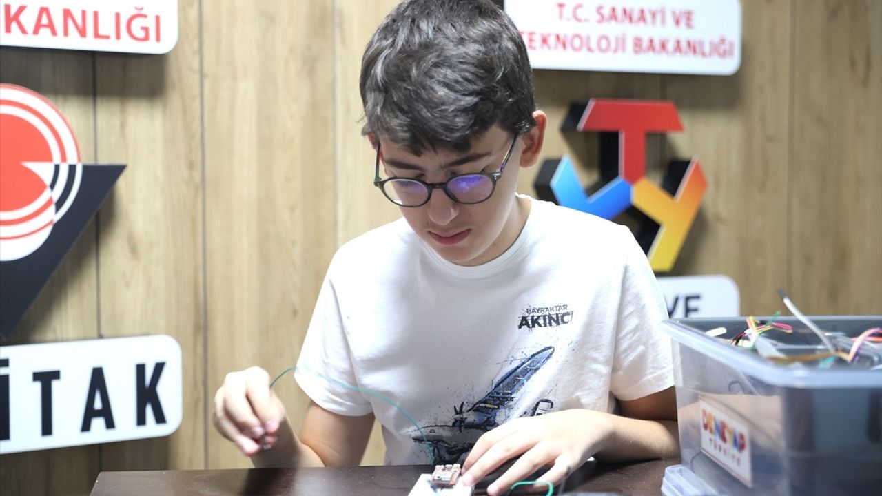 LGS'de Tam Puan Alan Öğrenci, Vefat Eden Amcasının Hayalini Gerçekleştirmek İstiyor