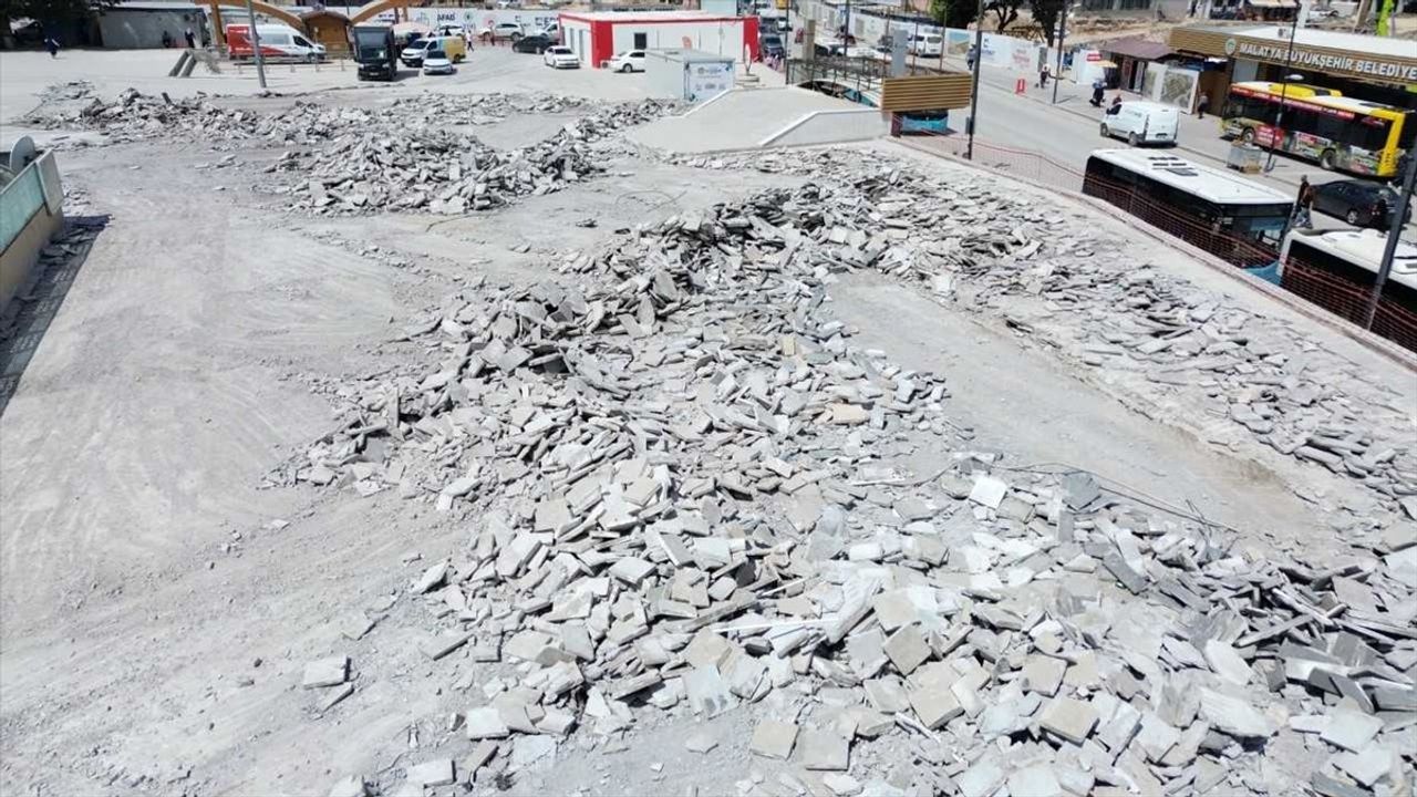 Malatya İnönü Kapalı Çarşısı Yenileniyor: Altyapı ve Üstyapı Çalışmaları Başladı