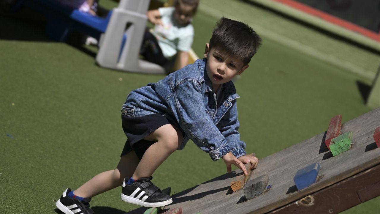 MEB'in Yaz Eğitimleri Okul Öncesi Çocuklar İçin Devam Ediyor