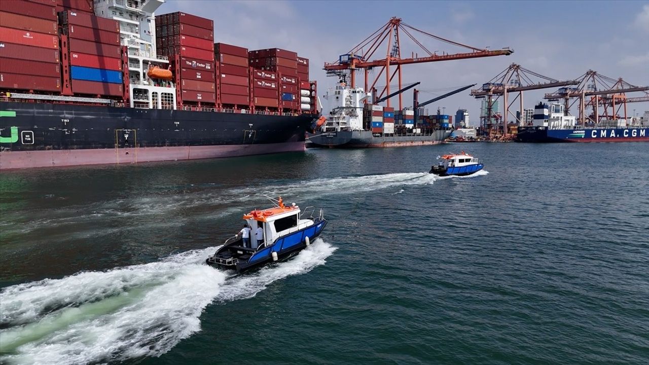 Mersin'de Denizi Kirleten 91 Gemiye 300 Milyon Lira Ceza