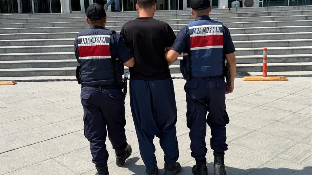 Mersin Tarsus'ta Orman Yangını ile İlgili Zanlı Tutuklandı
