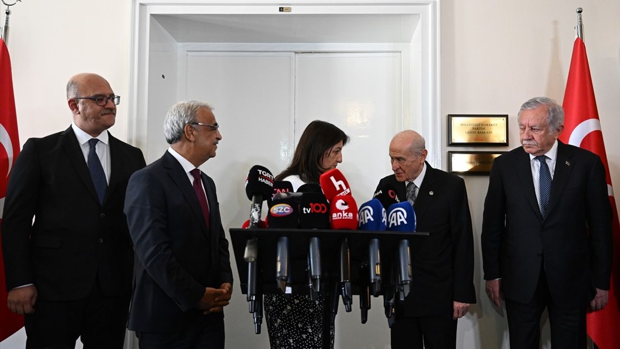 MHP Genel Başkanı Bahçeli, DEM Parti Heyetini Kabul Etti