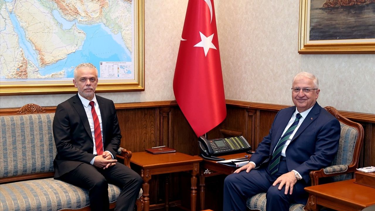 Milli Savunma Bakanı Yaşar Güler, KKTC Büyükelçisi İsmet Korukoğlu'nu Kabul Etti
