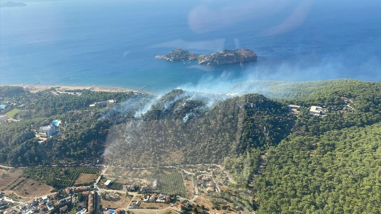 Muğla'da Çıkan Orman Yangınına Hızla Müdahale Ediliyor