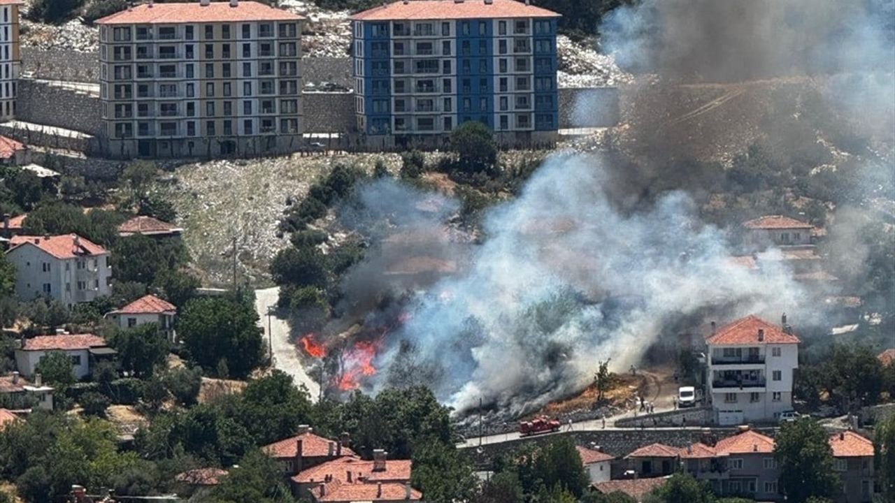 Muğla'da Dört Yangın Kontrol Altına Alındı